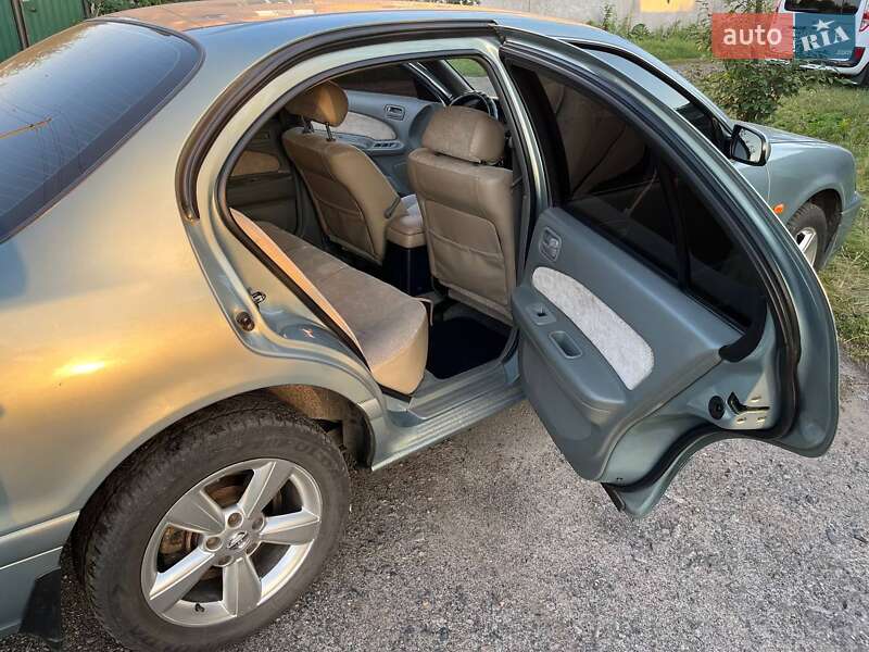 Седан Samsung SM5 2004 в Зіньківі
