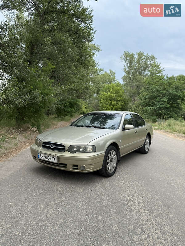 Седан Samsung SM5 2004 в Днепре
