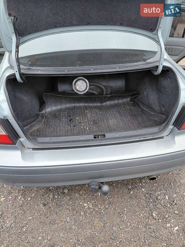 Седан Samsung SM5 2004 в Черкасах