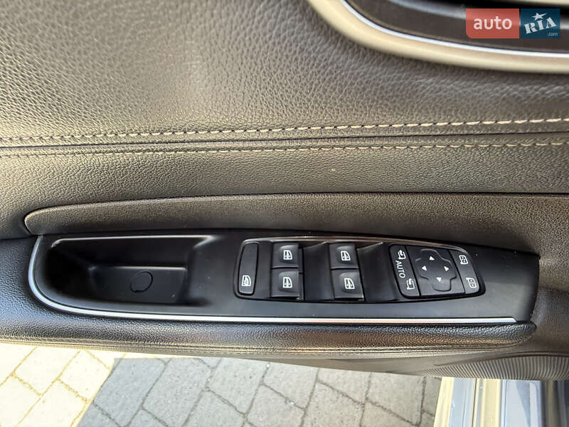 Седан Samsung SM6 2016 в Львові