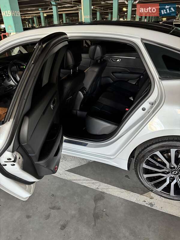 Седан Samsung SM6 2023 в Киеве