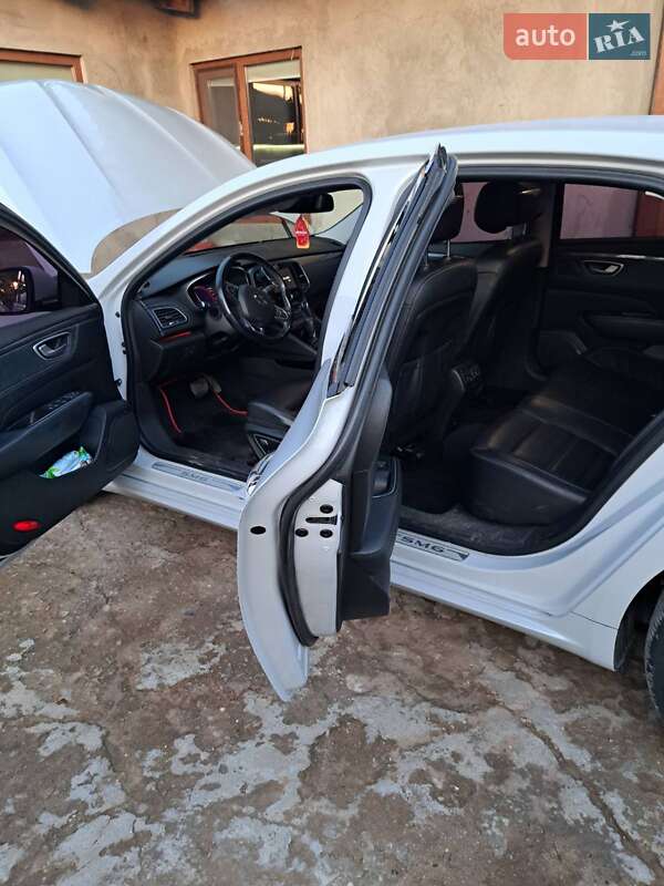 Седан Samsung SM6 2016 в Белгороде-Днестровском