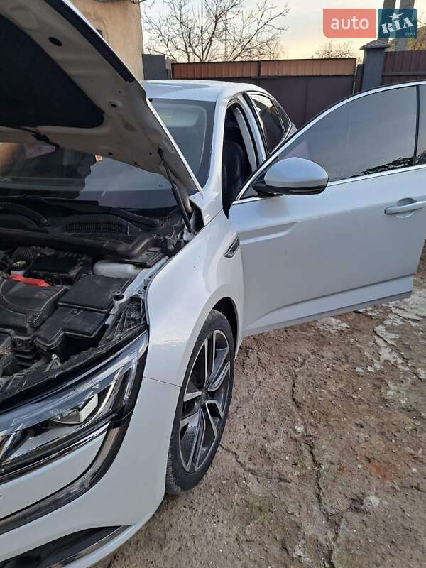 Седан Samsung SM6 2016 в Белгороде-Днестровском