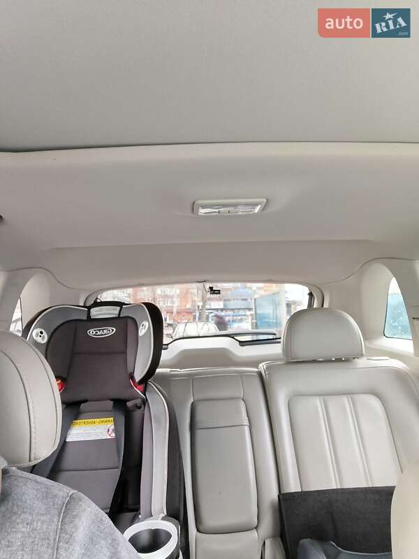 Позашляховик / Кросовер Saturn Vue 2008 в Білій Церкві