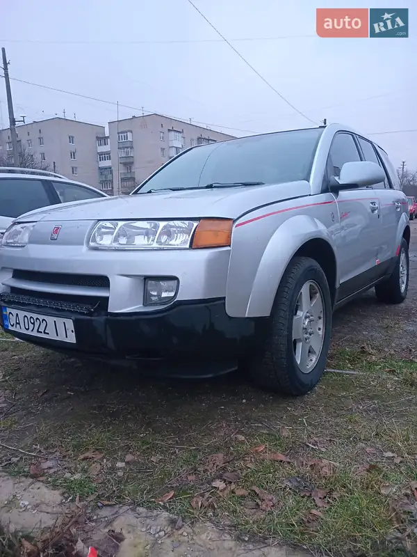 Позашляховик / Кросовер Saturn Vue 2004 в 