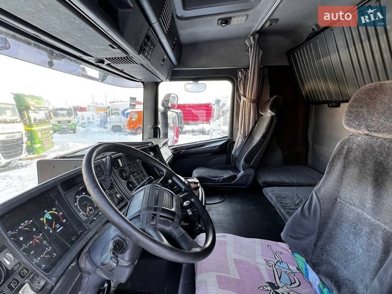 Тягач Scania 114 2000 в Ровно
