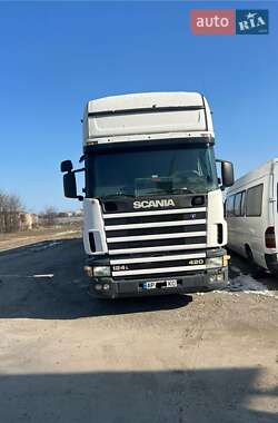 Тягач Scania 124 2003 в 