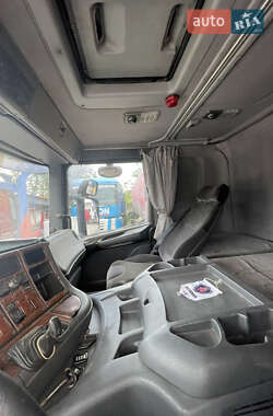 Тягач Scania 124 1998 в 
