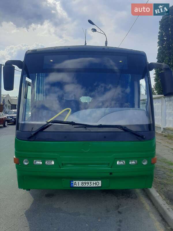 Туристичний / Міжміський автобус Scania Irizar 2000 в Києві