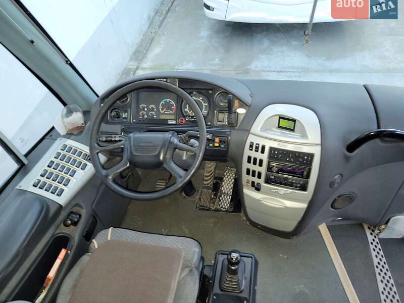 Туристический / Междугородний автобус Scania Irizar 2005 в Черновцах