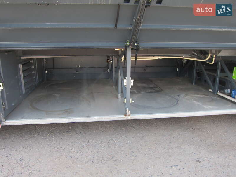 Туристический / Междугородний автобус Scania OmniExpress 2011 в Иршаве