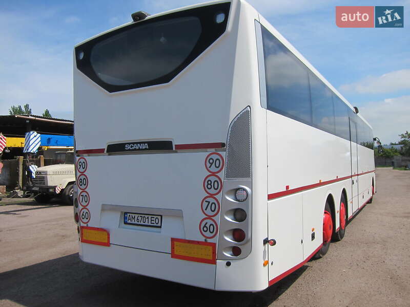 Туристический / Междугородний автобус Scania OmniExpress 2011 в Иршаве