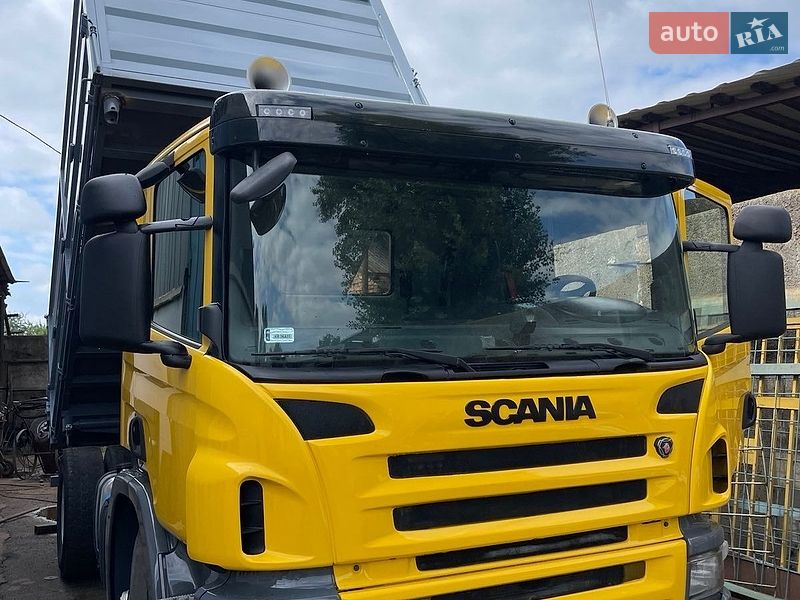 Самосвал Scania P-Series 2011 в Черкассах