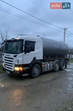Машина ассенизатор (вакуумная) Scania P 2010 в 