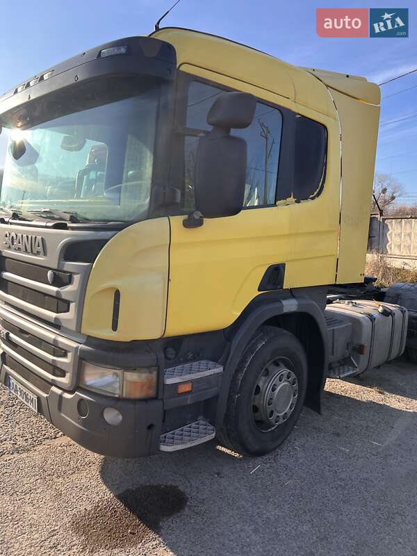 Тягач Scania P 2012 в Львові