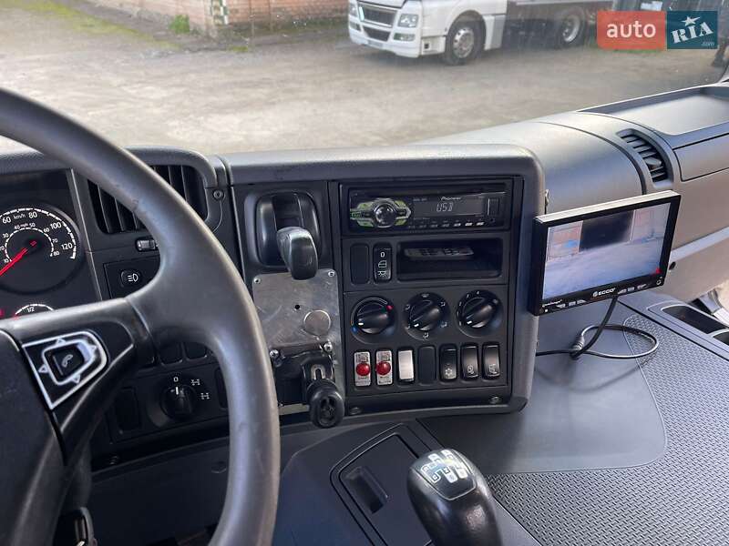 Самоскид Scania P 2012 в Бучачі