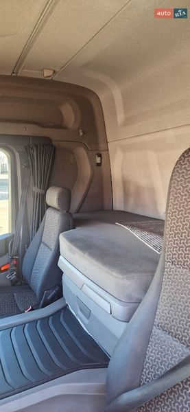 Тягач Scania P 2020 в Дніпрі