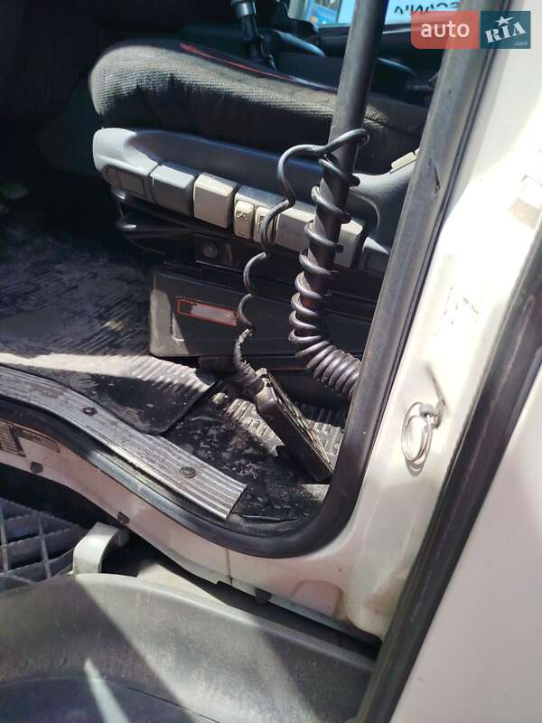 Тентований Scania R 124 2002 в Запоріжжі