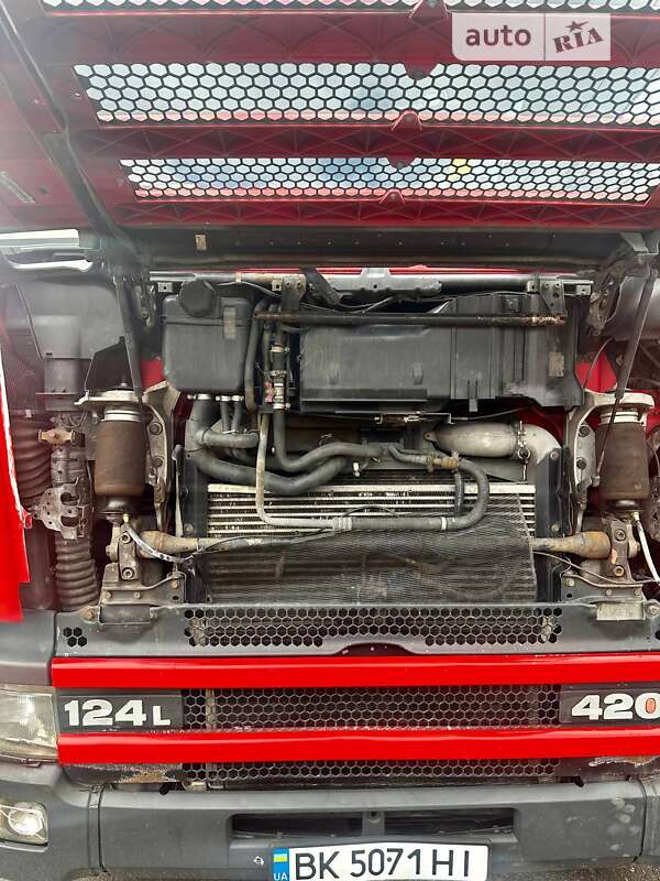 Тентованый Scania R 124 2003 в Рокитном