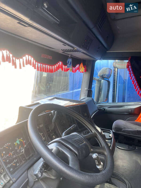 Тягач Scania R 124 2001 в Киеве фото 4 Тягач Scania R 124 2001 в Киеве