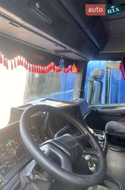 Тягач Scania R 124 2001 в 