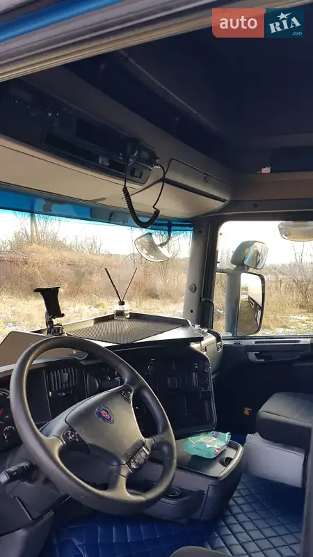 Тягач Scania R 400 2011 в 