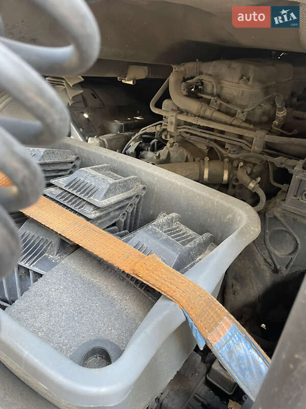 Тягач Scania R 410 2015 в Киеве фото 2 Тягач Scania R 410 2015 в Киеве