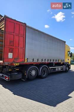 Контейнеровоз Scania R 440 2013 в 