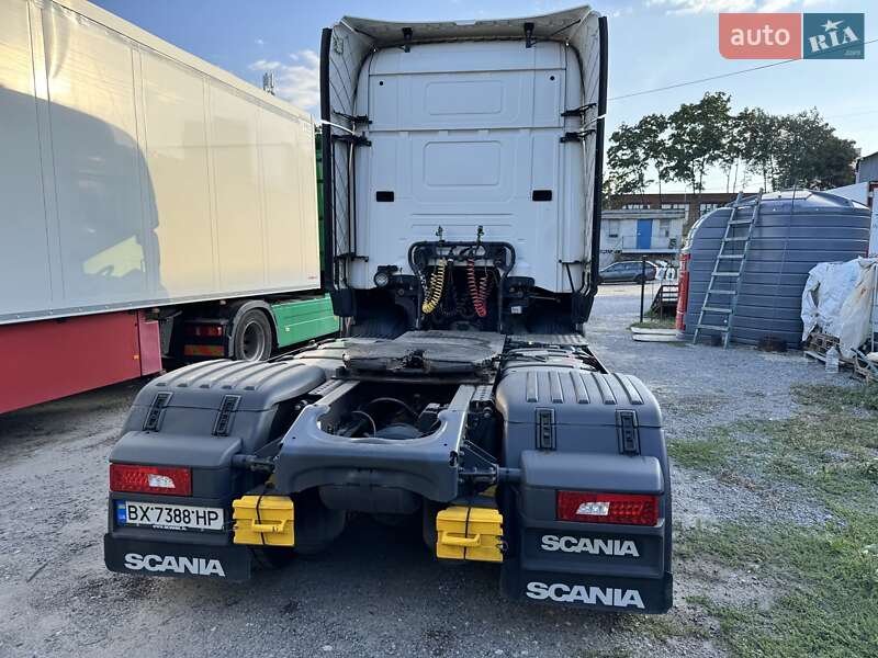 Тягач Scania R 450 2015 в Кам'янець-Подільському
