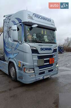 Тягач Scania R 450 2017 в 