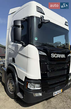 Контейнеровоз Scania R 450 2021 в 