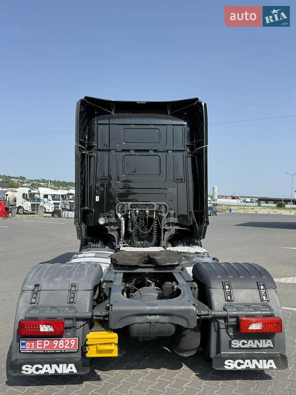 Тягач Scania R 450 2015 в Чернівцях