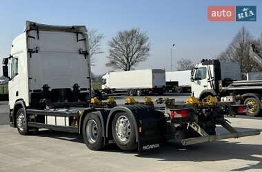 Контейнеровоз Scania R 450 2020 в 