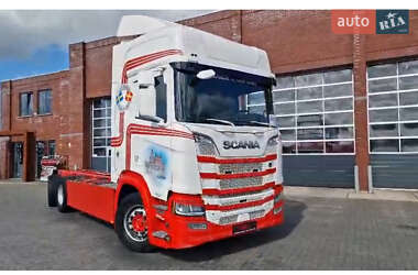 Контейнеровоз Scania R 580 2020 в 