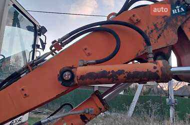 Колесный экскаватор Schaeff HML 1997 в 