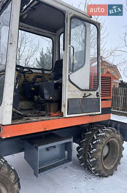 Колесный экскаватор Schaeff HML 1995 в Луцке