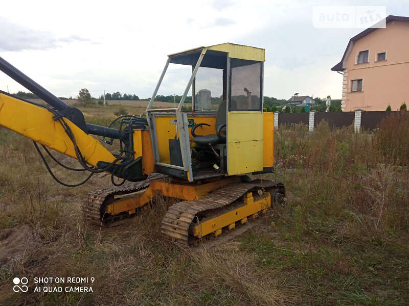 Экскаватор погрузчик Schaeff HR 1991 в Львове