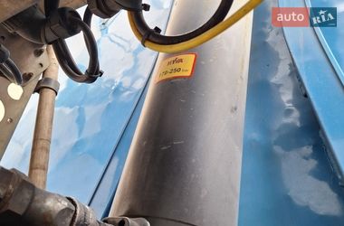 Самоскид напівпричіп SCHMIDT SKO 2009 в Умані