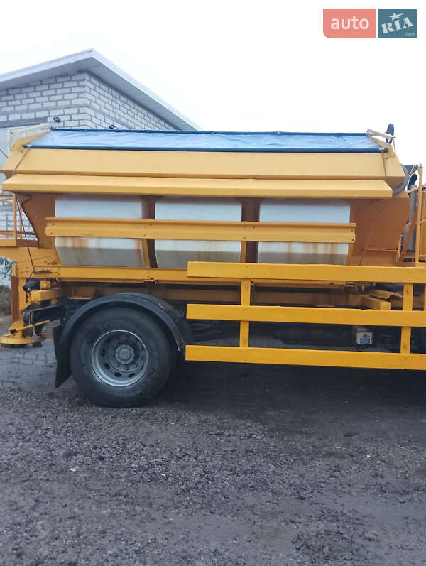 Солеразбрасыватель SCHMIDT Stratos 2012 в Василькове