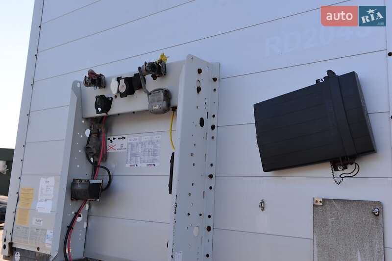 Фургон полуприцеп Schmitz Cargobull BPW 2017 в Виннице