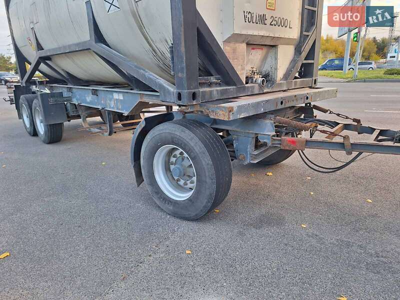 Контейнеровоз Schmitz Cargobull BPW 2004 в Днепре