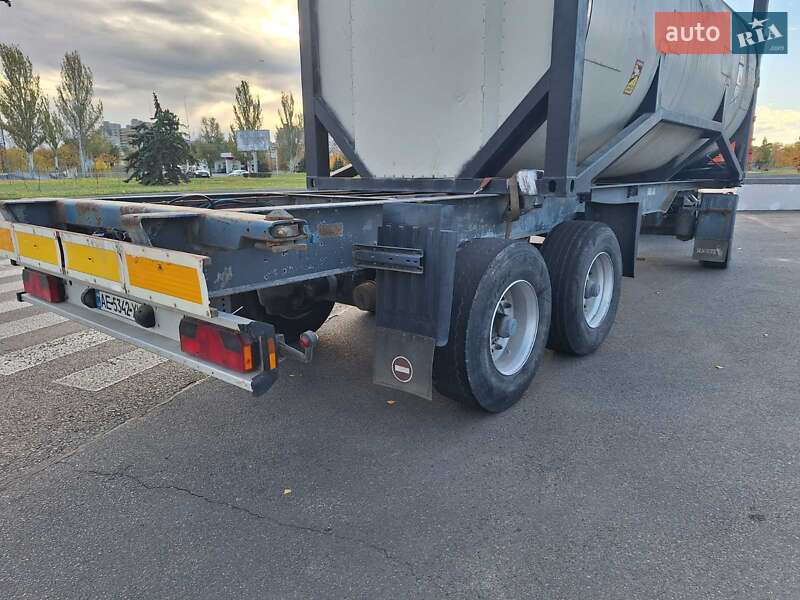 Контейнеровоз Schmitz Cargobull BPW 2004 в Днепре