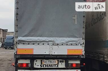 Бортовой полуприцеп Schmitz Cargobull Cargobull 2000 в Ковеле