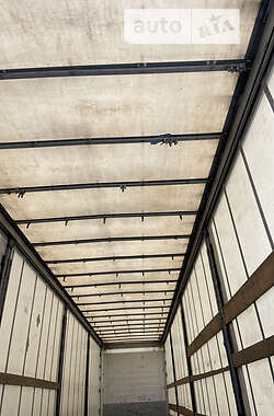 Тентованный борт (штора) - полуприцеп Schmitz Cargobull Cargobull 2012 в Хусте