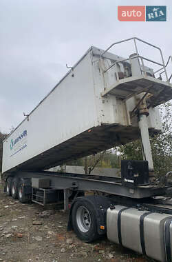 Зерновоз - полуприцеп Schmitz Cargobull Cargobull 1992 в 