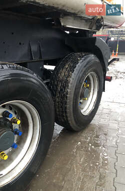 Самосвал полуприцеп Schmitz Cargobull Cargobull 2003 в Полонном