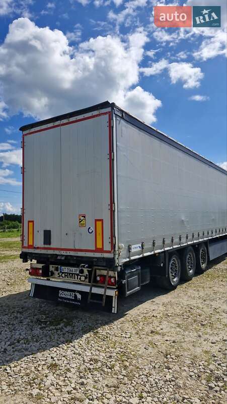 Тентований борт (штора) - напівпричіп Schmitz Cargobull Cargobull 2013 в Івано-Франківську