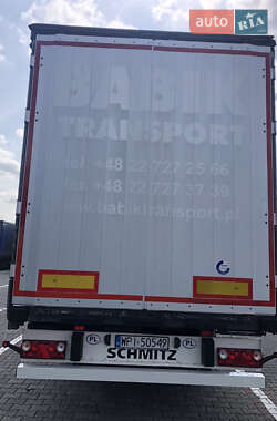 Тентованный борт (штора) - полуприцеп Schmitz Cargobull Cargobull 2011 в 