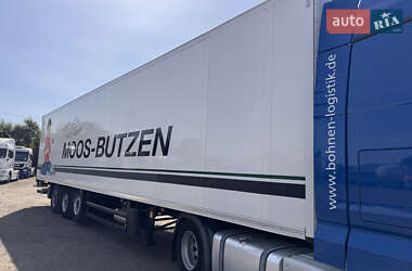 Ізотермічна будка Schmitz Cargobull Cargobull 2011 в 