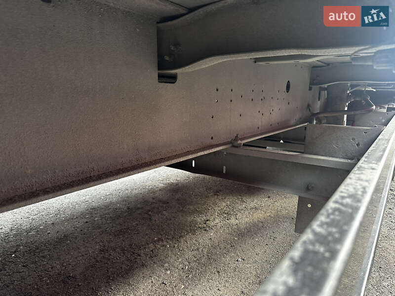 Тентованный борт (штора) - полуприцеп Schmitz Cargobull Cargobull 2011 в Умани